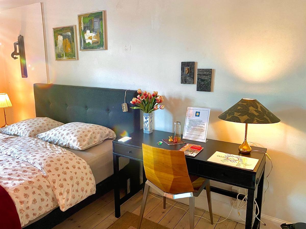 Four Individual Beautiful Spacious Rooms In Stylish Apartment Koppenhága Kültér fotó