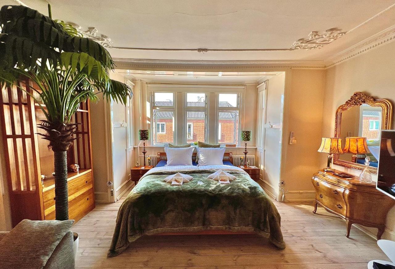 Four Individual Beautiful Spacious Rooms In Stylish Apartment Koppenhága Kültér fotó
